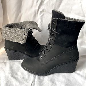 Timberland Women’s Suede Wedge Boots